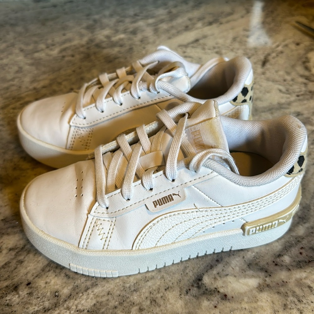 Puma Toddler white with leopard on back shoes